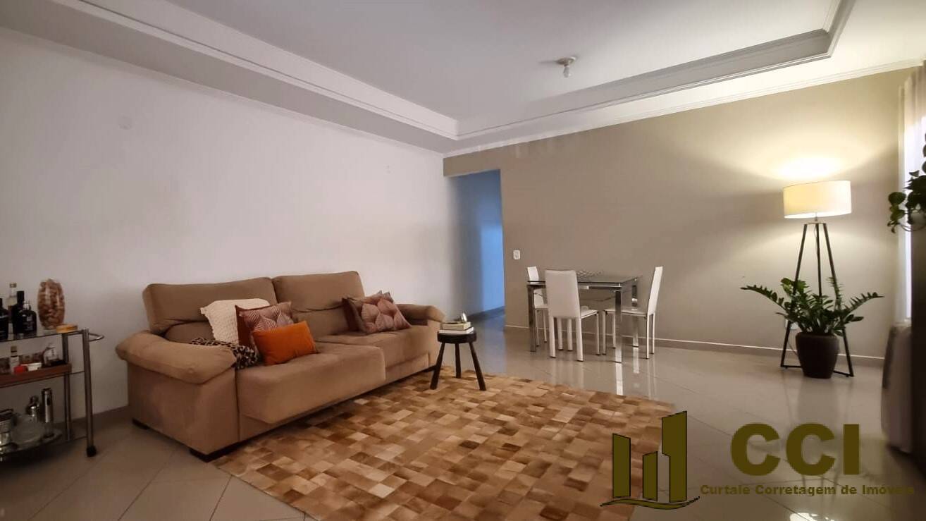 Casa à venda com 3 quartos, 150m² - Foto 3
